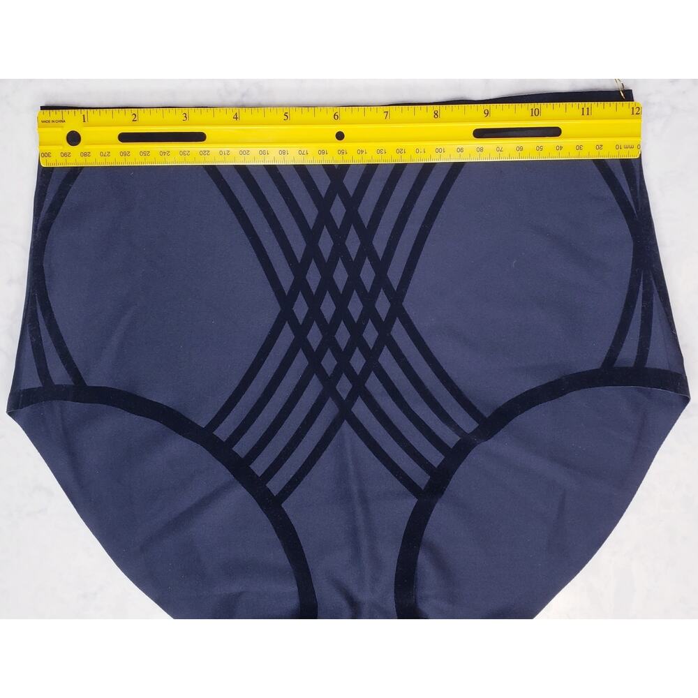 NWT HONEYLOVE Silhouette Brief w/ Velvet Trim Women's Size Small in BLack - Picture 7 of 7